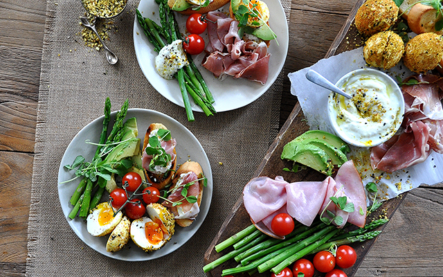 On Board in 20: Breakfast (for Dinner) Board