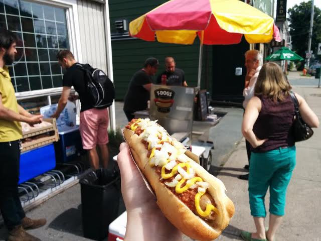 Hot Dog from T Dogs - Where to Eat This Weekend: Halifax | Food Bloggers of Canada