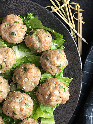 Asian Pork and Shrimp Meatballs | A Day In The Kitchen