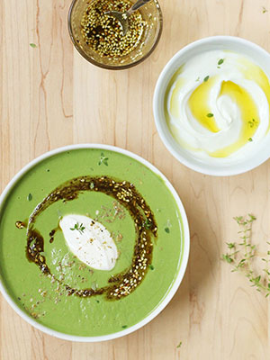 Velvety Spinach, Cauliflower and Tahini Soup with Za'atar Oil | Food Nouveau