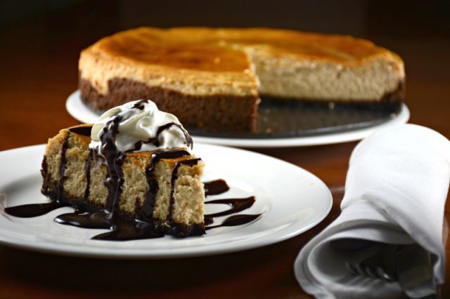 Chocolatey Peanut Butter Cheesecake | Kitchen Divas