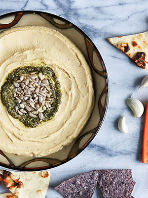 Easy Roasted Garlic Hummus | Girl Heart Food